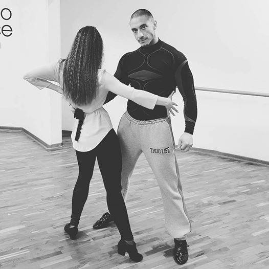 Chorchyp še vedno skriva svojo soplesalko